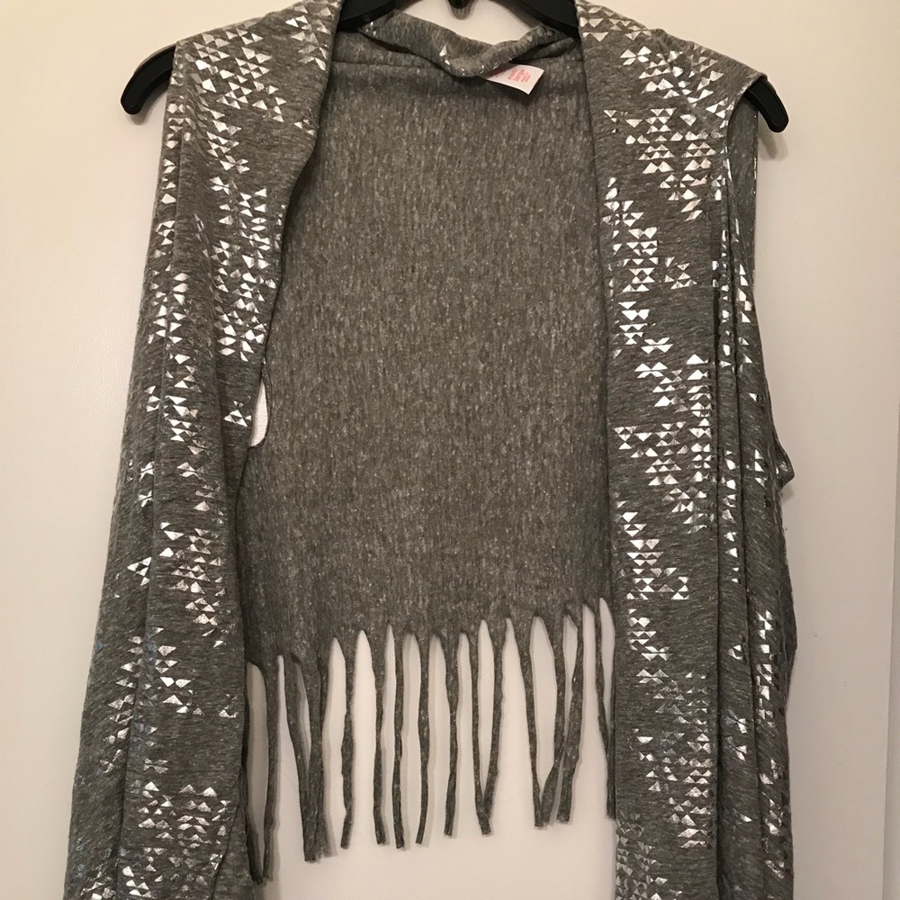 Girls fringe vest